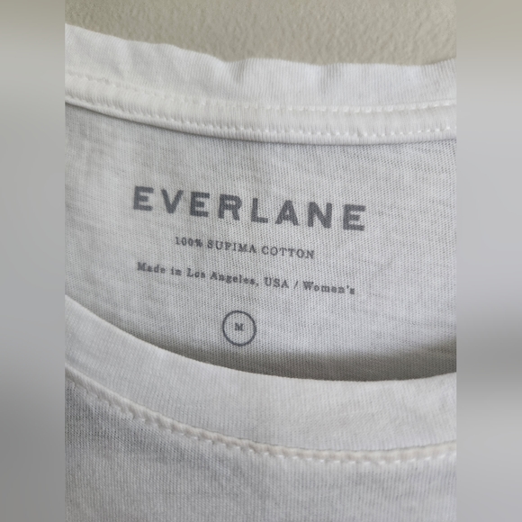 Everlane muscle tank - Picture 3 of 3